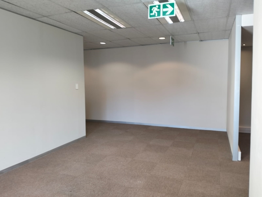 To Let commercial Property for Rent in Rosenpark Western Cape